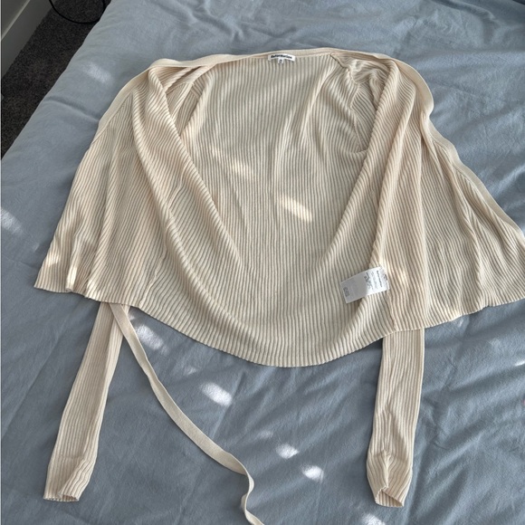Reformation Wrap Sweater Size XS, Tencel/Linen Lightweight, Cream, EUC - Picture 12 of 16
